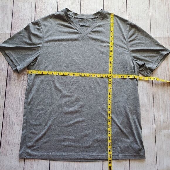 Champion Athletic V-Neck Grey T-shirt, L - Picture 3 of 5